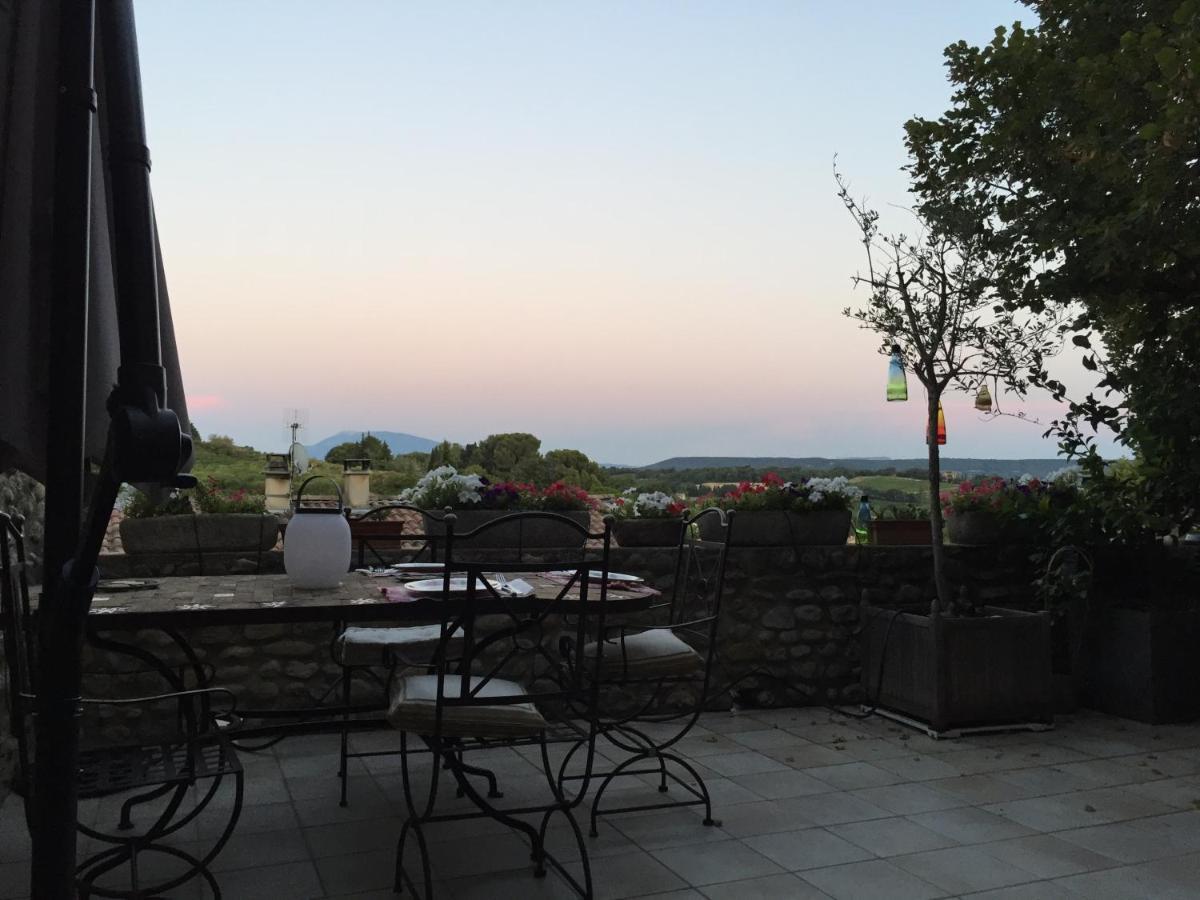Gite Belle Vue Bed & Breakfast Visan Exterior photo