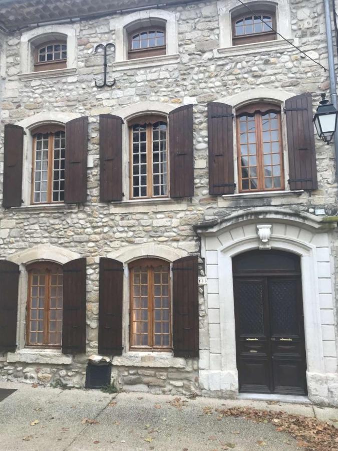 Gite Belle Vue Bed & Breakfast Visan Exterior photo
