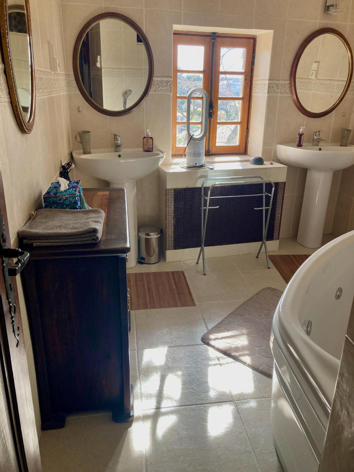 Gite Belle Vue Bed & Breakfast Visan Exterior photo